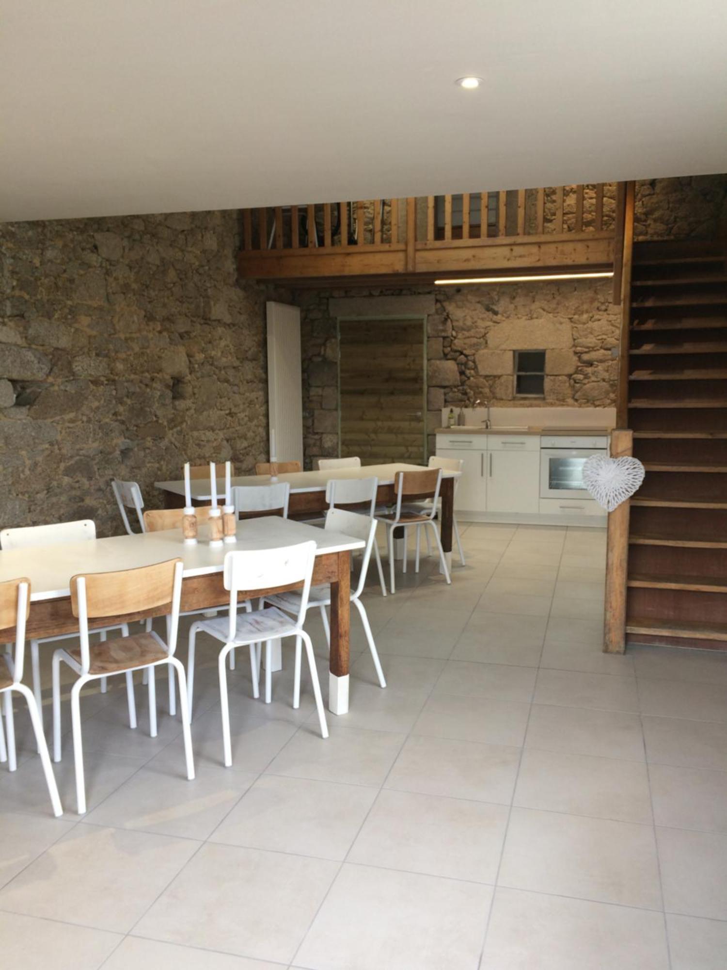 LE PETIT MONTY Gite Côté Jardin Saint-Malo-du-Bois Extérieur photo