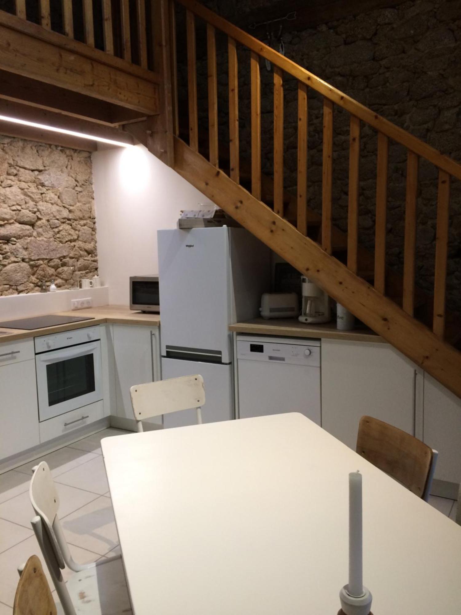 LE PETIT MONTY Gite Côté Jardin Saint-Malo-du-Bois Extérieur photo